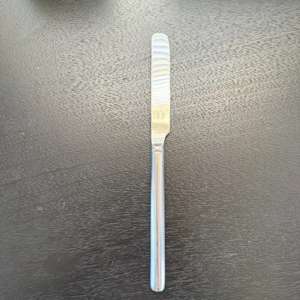 Mikasa Zena Satin Butter Spreader Knife 18/10 Stainless Steel Korea‎